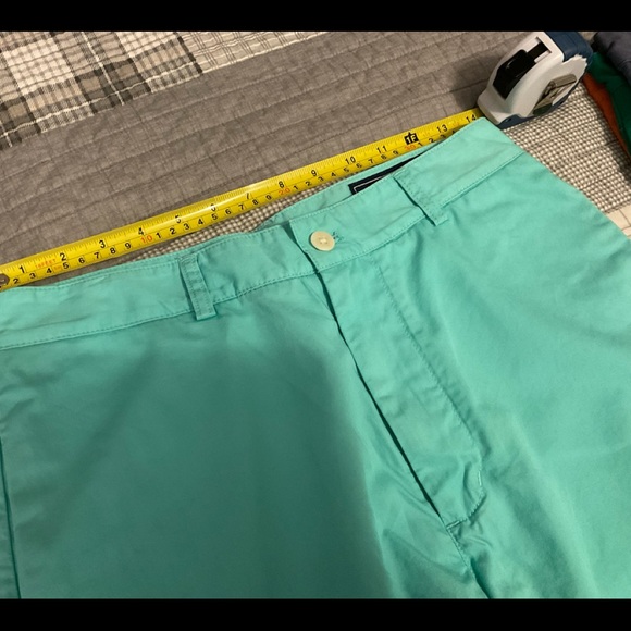 EUC Lot of 4 Vineyard Vines Size 28 (& 18) Shorts - Picture 10 of 13
